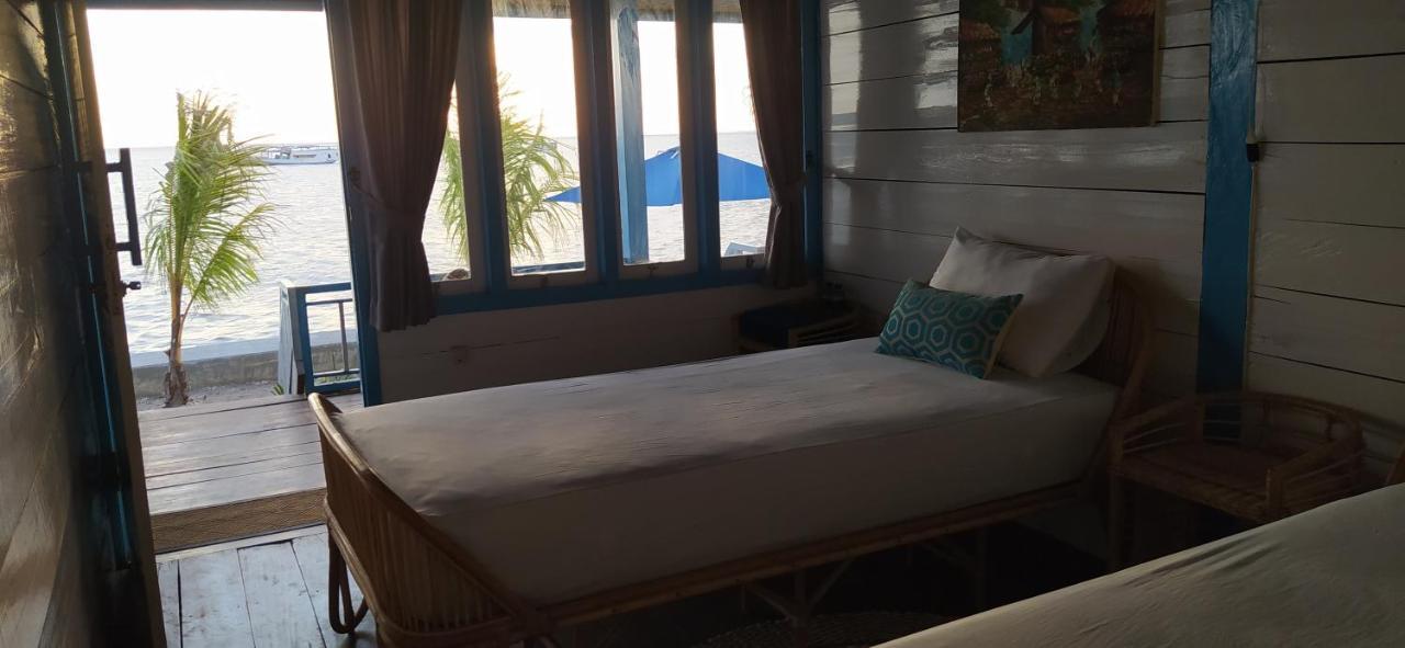 Moyo Island Resort Εξωτερικό φωτογραφία