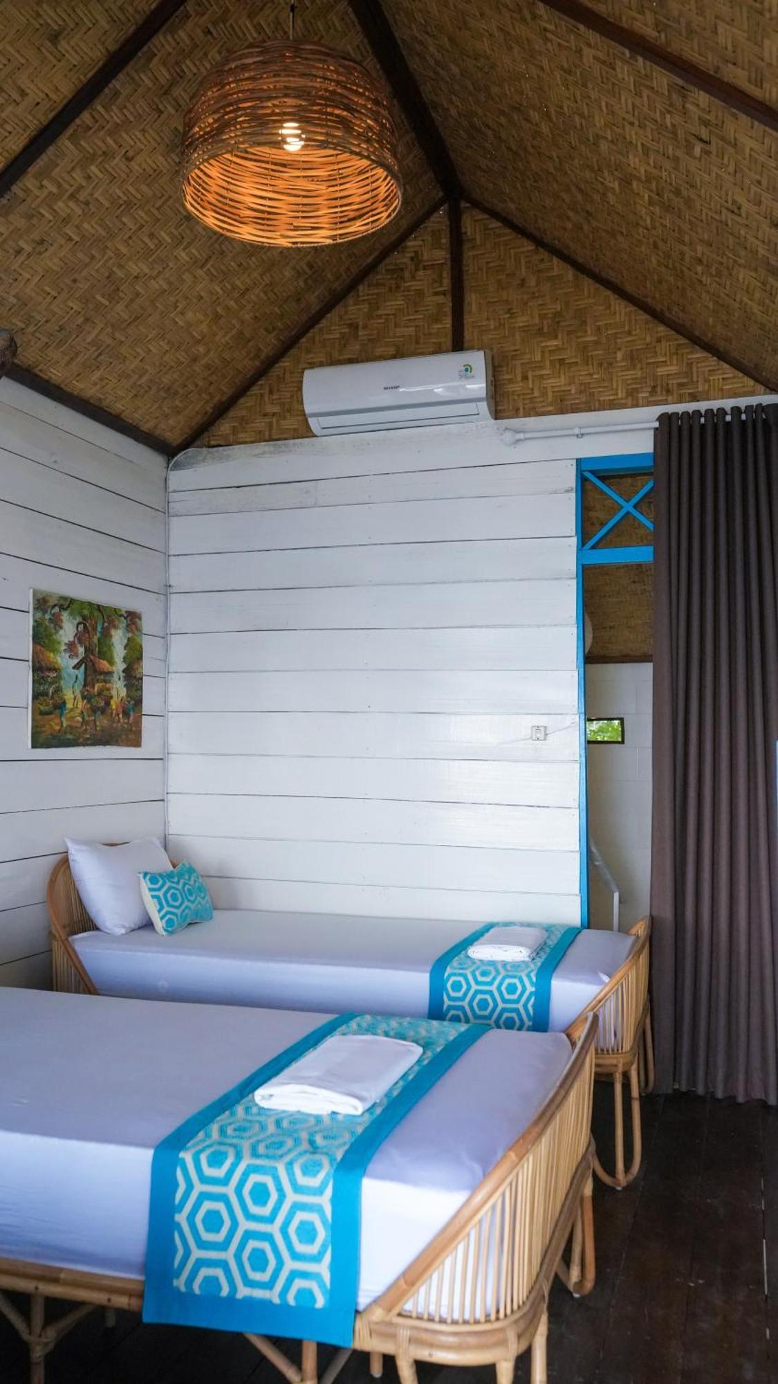 Moyo Island Resort Εξωτερικό φωτογραφία